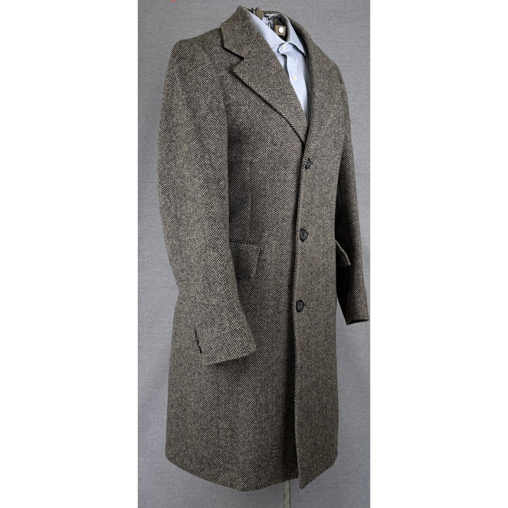 Woodward & Lothrop Mens Pure Wool Herringbone Overcoat Grey Black 38R S Vintage
